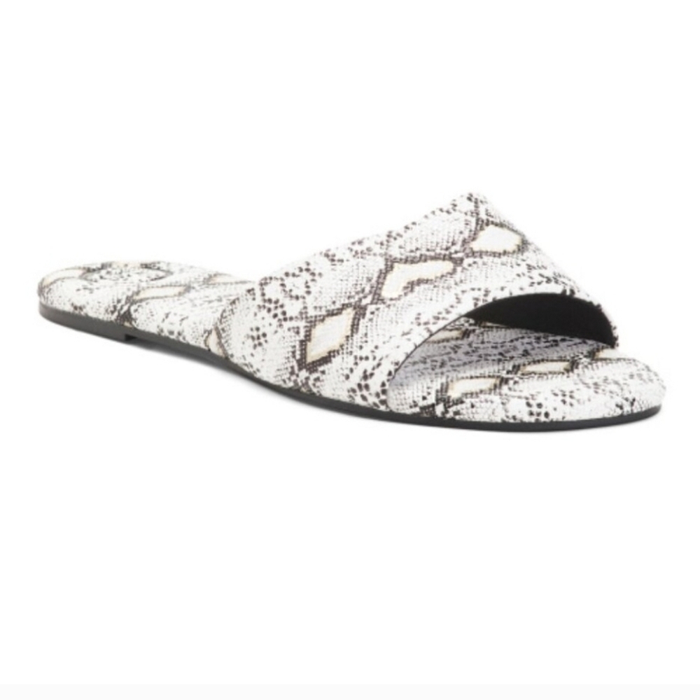 🤍▪️SOLEI SEA▪️ Jolie Flip Flop Sandals Python for women Size 6 Only